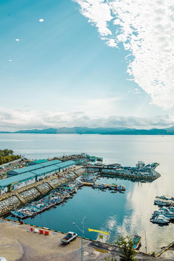 Ocean Marina Suite View Yeosu Ngoại thất bức ảnh